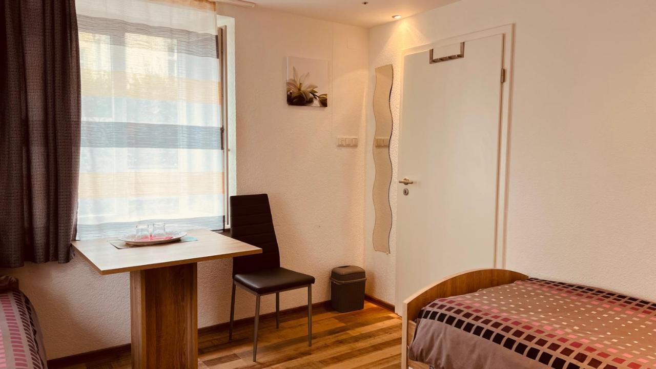 Sehr Zentrales Und Modernes Zimmer In Isny Im Allgaeu Mit Gemeinschaftsbad 아파트 외부 사진