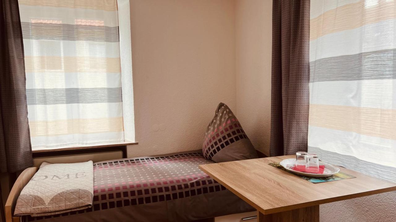 Sehr Zentrales Und Modernes Zimmer In Isny Im Allgaeu Mit Gemeinschaftsbad 아파트 외부 사진